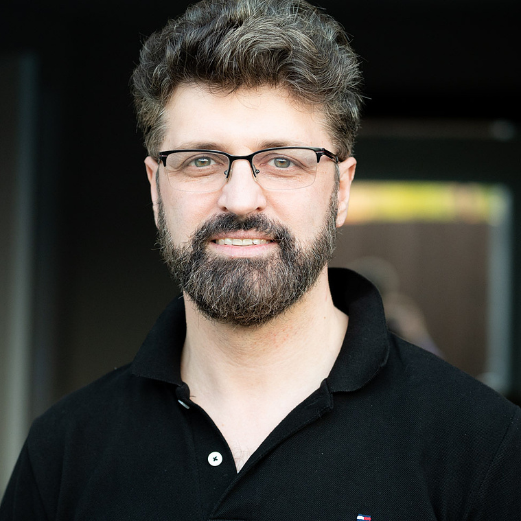 Portrait of Shahid Khan